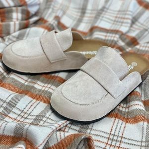 Beige Slip-On Loafers Clogs